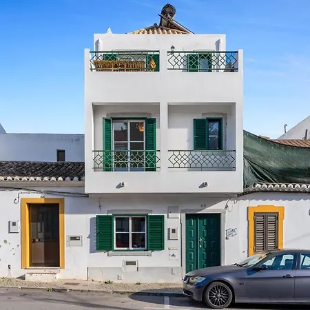 Casa Tavira